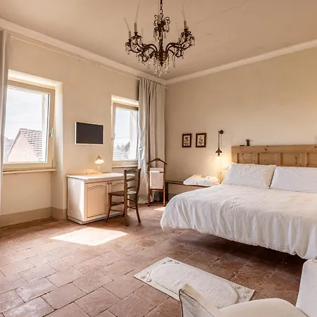 Oda ve Kahvaltı Le Libellule Relais 3*
