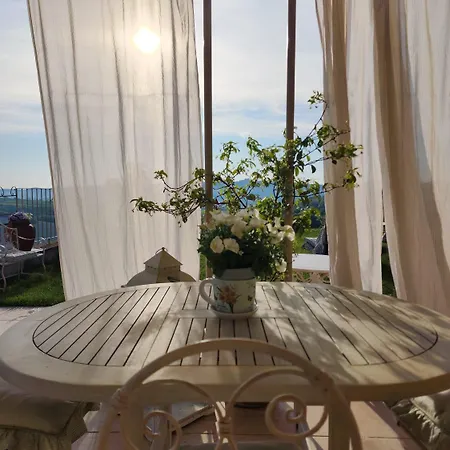 Le Libellule Relais 3*
